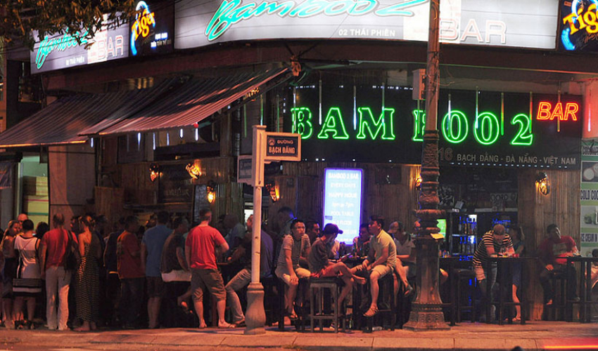 Bamboo2 Bar - what to do in da nang at night