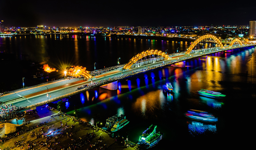 Dragon Bridge - what to do in da nang at night
