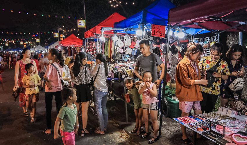 Thanh Khe Tay Night Market