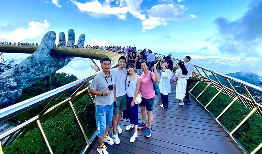 Ba Na Hills Private Tour - Golden Bridge Full Day