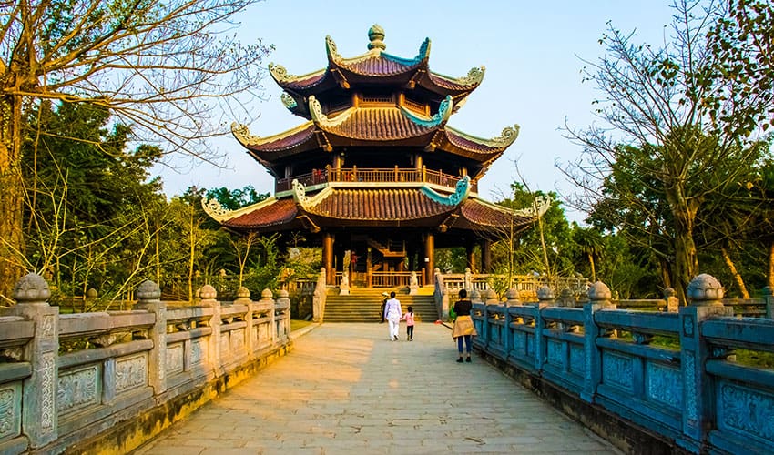 temple tower bai dinh