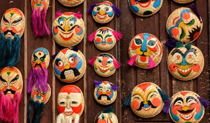 Traditional Masks - what souvenirs to buy in hoi an